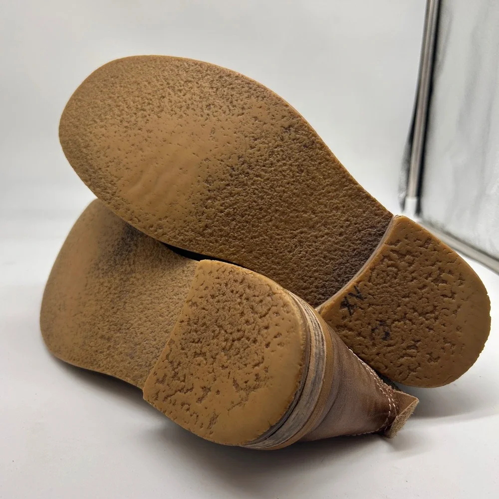 Bed Stu Mens Tan Distressed Leather Chukka Boots Lace Up Round Toe Size 11.5
